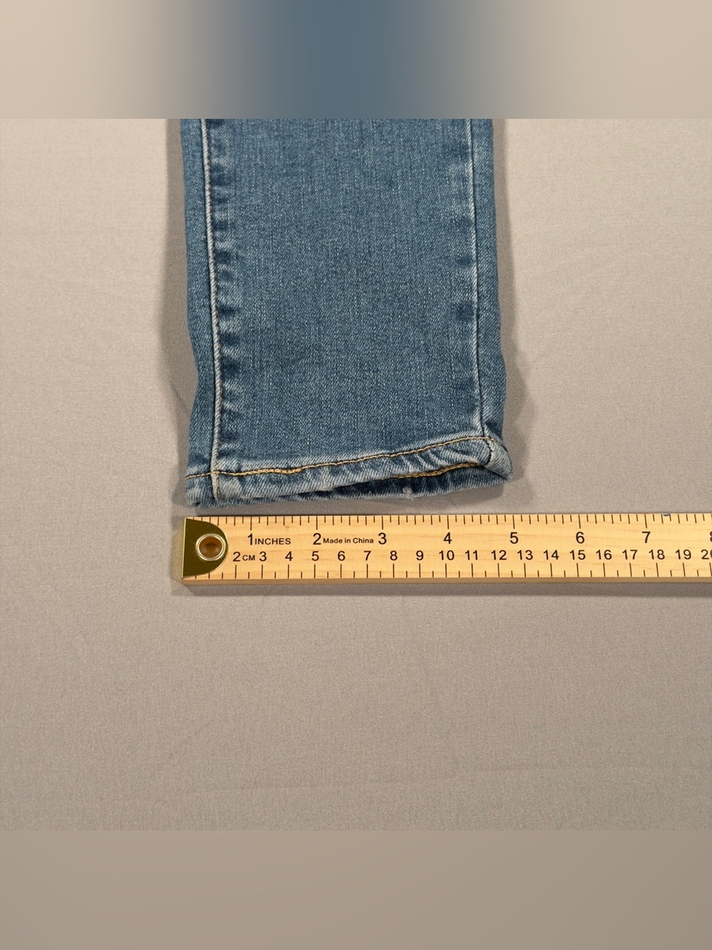 Levi's 720 High Rise Super Skinny 30x28 (Fits 30x27) Medium Wash Stretch Denim - Picture 13 of 13